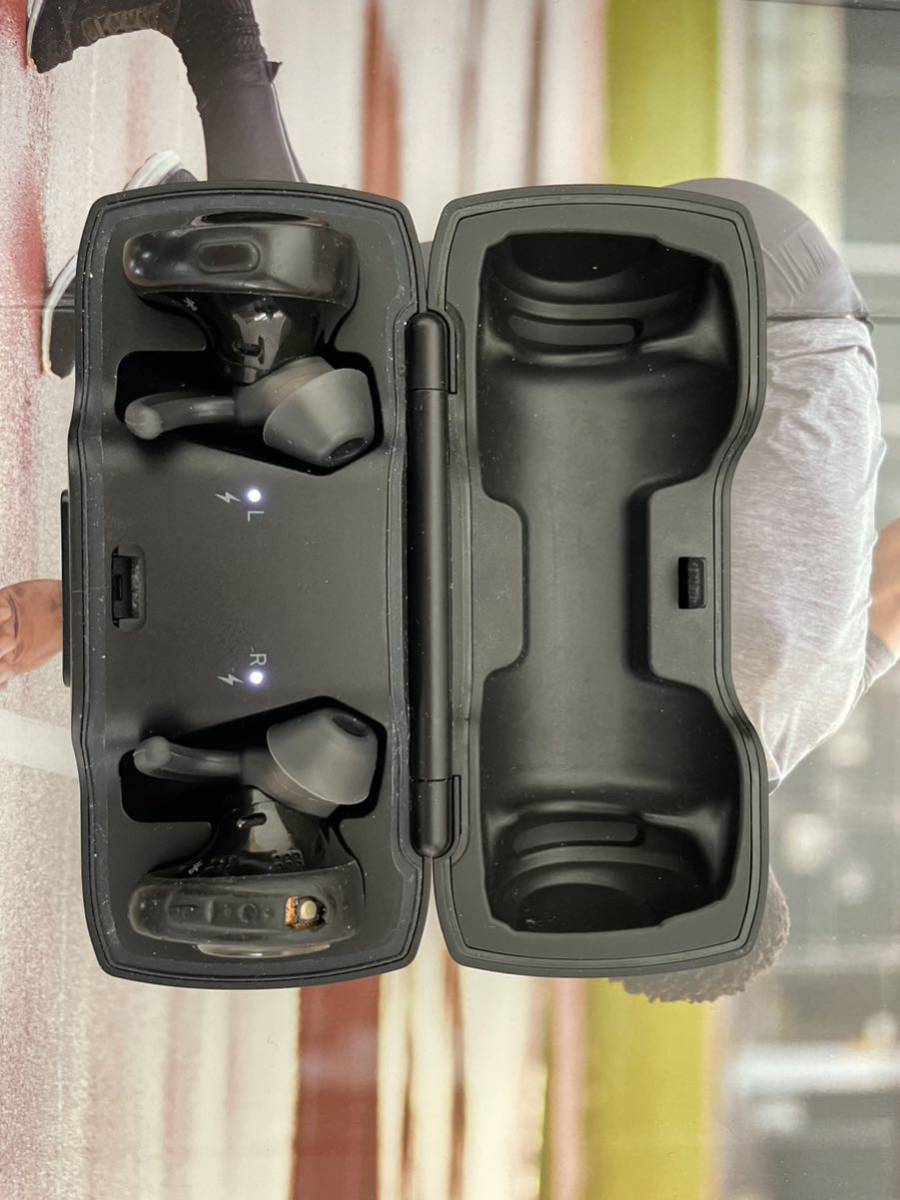 BOSE ワイヤレスイヤホン SoundSport Free _3