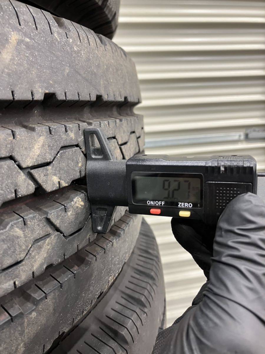 送料無料　2018年製　215/70R17.5 118/116L LT ブリヂストン　BS DURAVIS R205 残溝9mm前後　6本セット_5