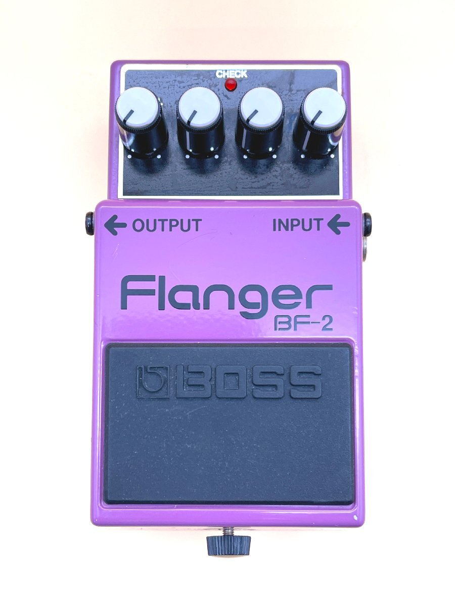 中古品＞boss フランジャー bf-2 ピンク Dry battery 9V typu
