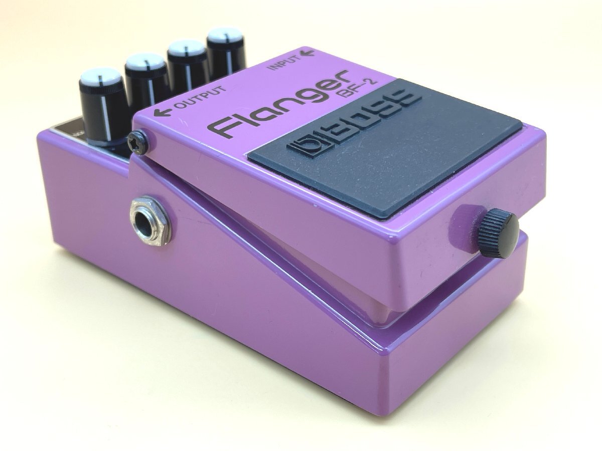 中古品＞boss フランジャー bf-2 ピンク Dry battery 9V typu