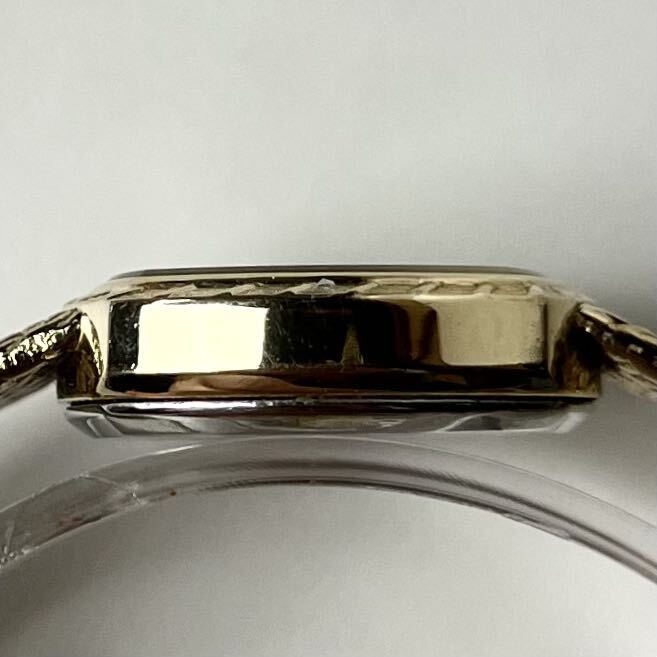 【実働】 CYMA シーマ 616s スクエア 腕時計 ウォッチ QZ クオーツ クォーツ 4Pダイヤモンド 編み込みベルト レディース ゴールド 稼働品_3