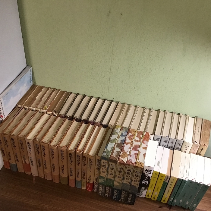 〔司馬遼太郎　単行本・文庫まとめ57冊〕街道を行く/飛ぶが如く/坂の上の雲/花神/播磨灘物語/胡蝶の夢/城塞/覇王/120サイズ_2