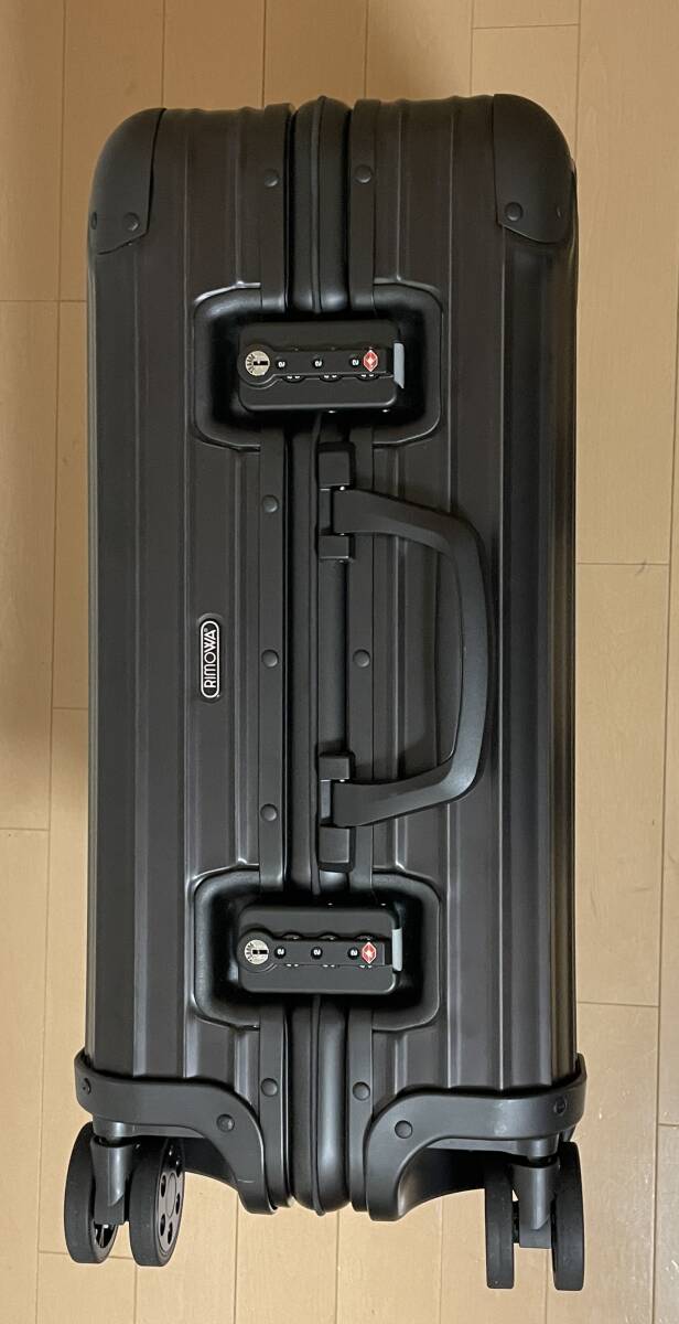 リモワ(RIMOWA) トパーズ ステルス 34L(923.56.01.4） 45リットル 4輪