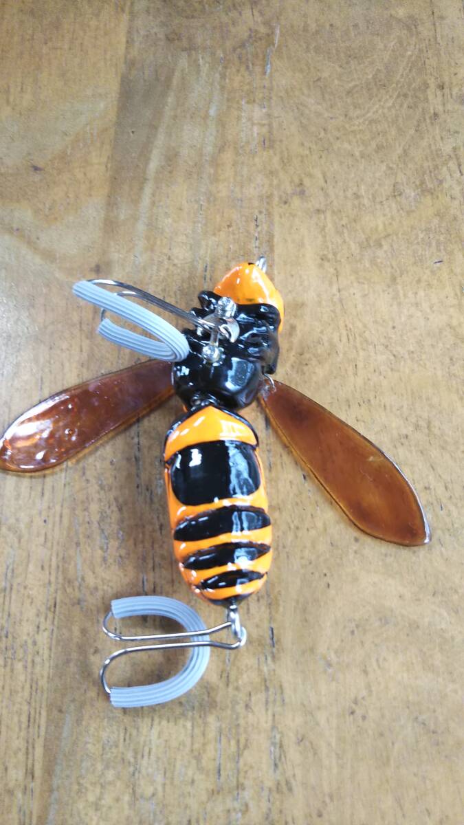 オオスズメバチ オータニ昆虫館シール付き☆(アクセサリー)｜売買され