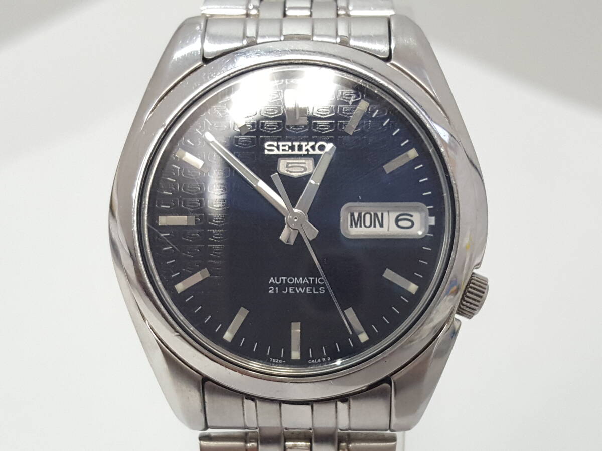 SEIKO セイコー セイコー5 7S26-01V0 21石 自動巻き 腕時計/作動中/裏 