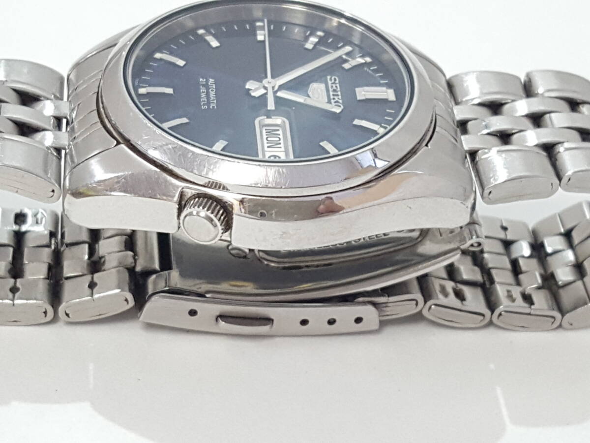 SEIKO セイコー セイコー5 7S26-01V0 21石 自動巻き 腕時計/作動中/裏 