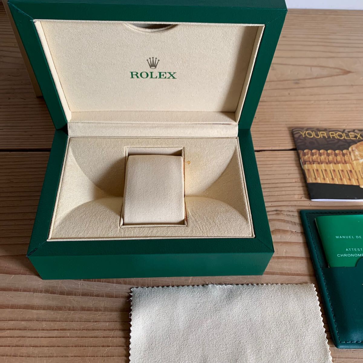 ○ 美品 ロレックス ROLEX 空箱 内箱 外箱 純正箱 31.00.04 付属品付