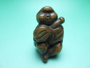 春画 根付のYahoo!オークション(旧ヤフオク!)の相場・価格を見る