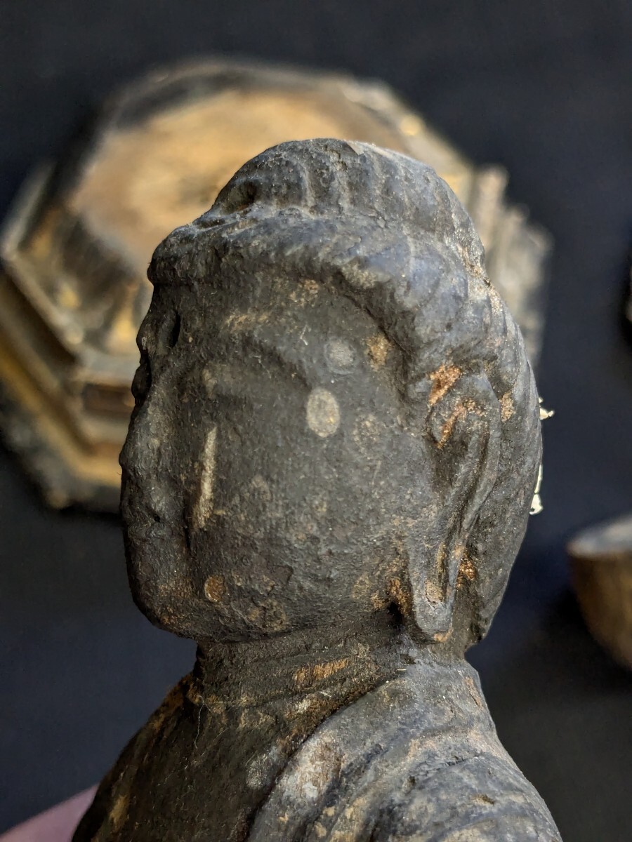ジャンク品 時代物 木彫 仏像 阿弥陀如来 又は 釈迦如来立像 木製 厨子