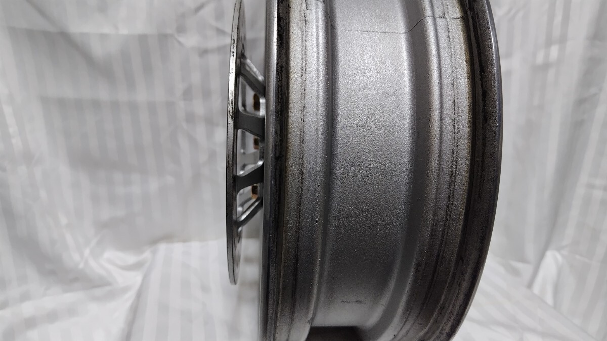 YAMAHA ヤマハ　マジェスティ１２５　リア　ディスクブレーキ　ジャンク部品取用　ホイール　スイングアーム　キャリパー　メッシュホース_9