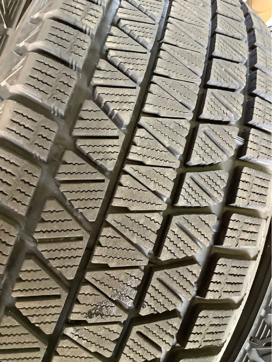 中古溝ありピレリスタッドレスタイヤ235/55R19 RAV4、ハリアー等 着払】 ブリヂストン スタッドレス ブリザック235/55R18 4本 ハリアー