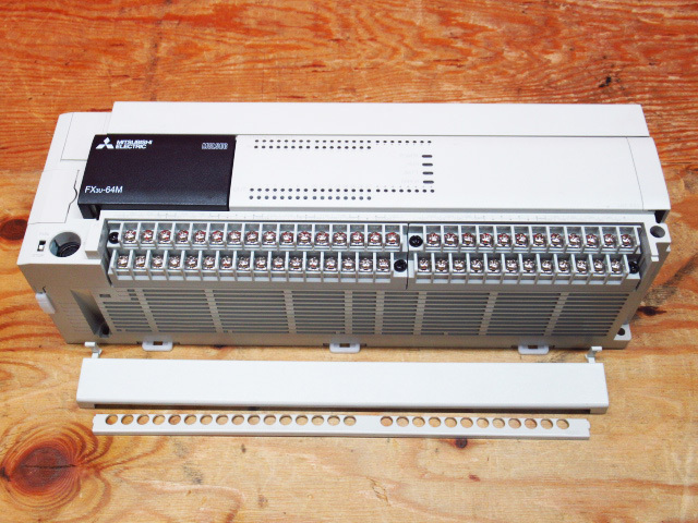 定番人気，2025 MITSUBISHI 三菱電機 FX3U-64MR/UA1 シーケンサ 基本ユニット 2023年製 動作未確認 現状品 管理6Y1117E-A04(その他)｜売買されたオークション情報、yahooの商品情報をアーカイブ公開 - オークファン その他