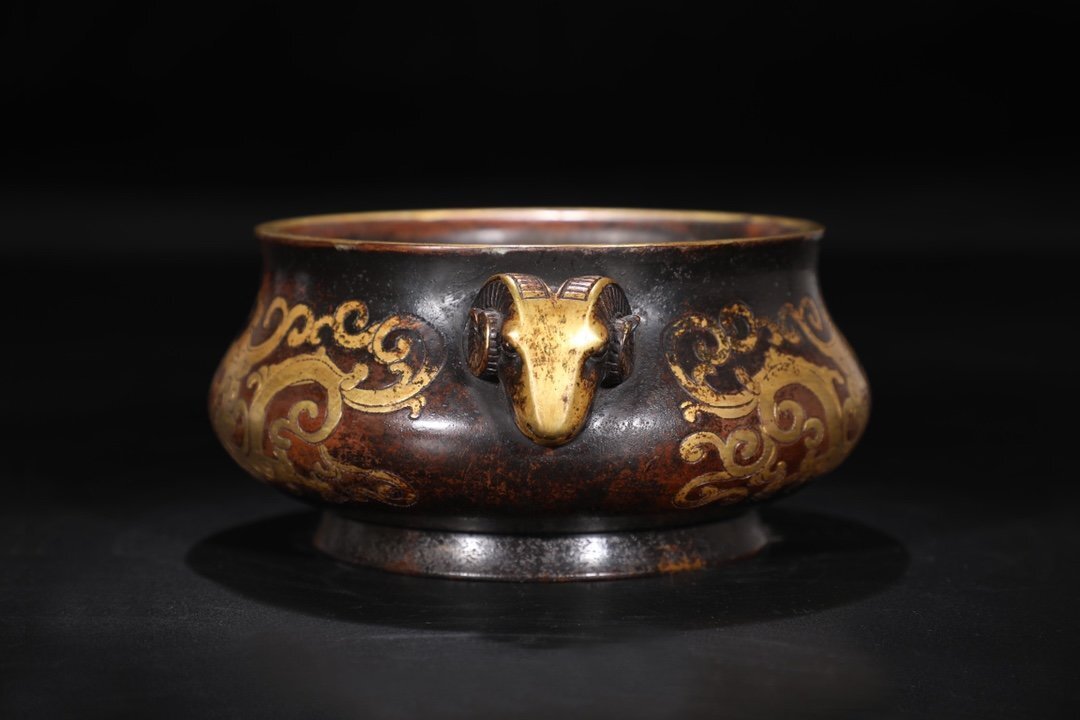 【安】明時代 大明宣徳年製 銅胎施金 双龍紋羊首耳香炉 極細工 古置物 古擺件 中国古美術 古美味 時代物 古董品 K209_4