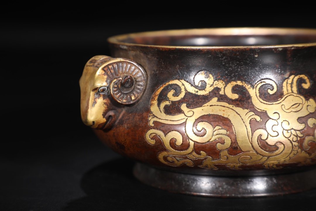 【安】明時代 大明宣徳年製 銅胎施金 双龍紋羊首耳香炉 極細工 古置物 古擺件 中国古美術 古美味 時代物 古董品 K209_9