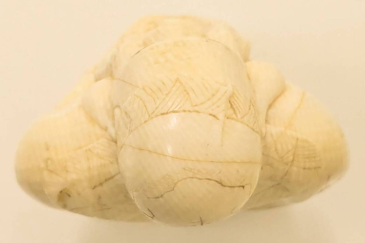 ☆七福神 寿老人? 置物 象牙風 在銘☆高さ約7.6cm 重さ62.4g☆東洋 牙