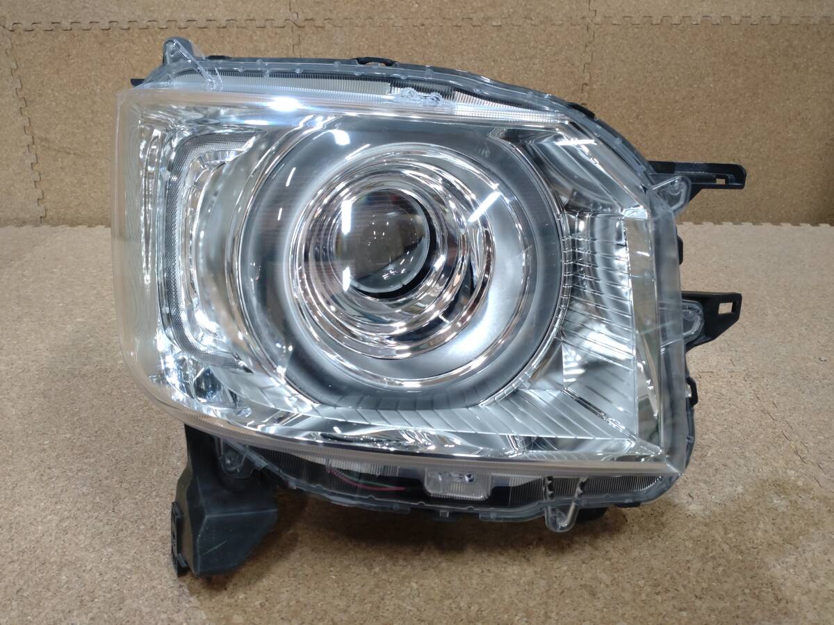良品】ホンダ N-BOX JF3 JF4 前期 右ヘッドライト LED STANLEY