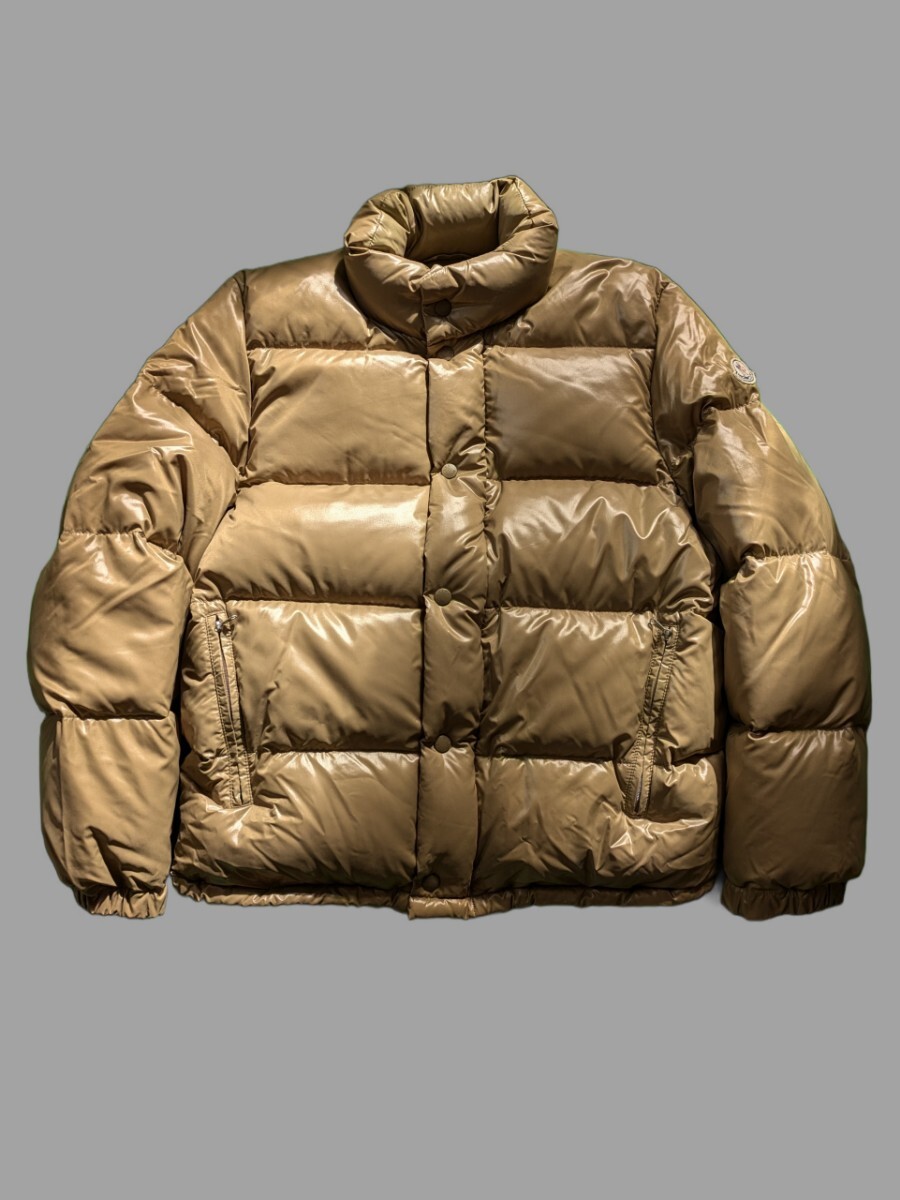 MONCLER ダウンジャケット モンクレール 茶タグ(Mサイズ)｜売買された