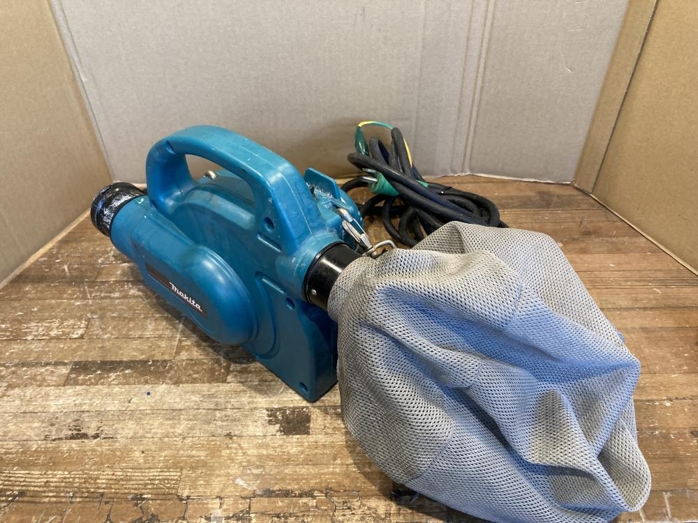 020♪おすすめ商品・即決価格♪マキタ 携帯用集じん機 451 現状品