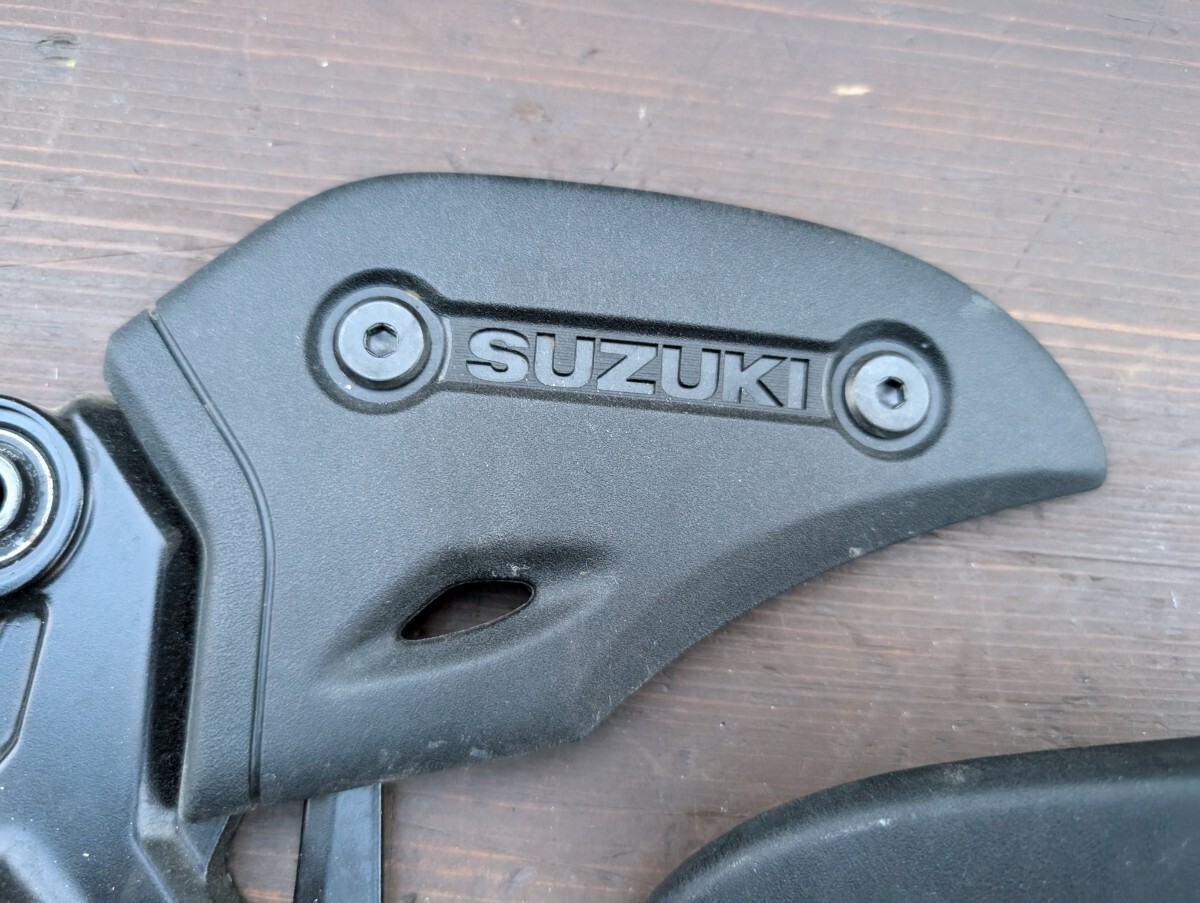 スズキ GSX1300R SUZUKI 初期型 0 即決 【FUJI】 SUZUKI スズキ GSX1300R 隼 ハヤブサ 純正 ステップ 左右セット EJ11A 手渡しOK 同梱OK