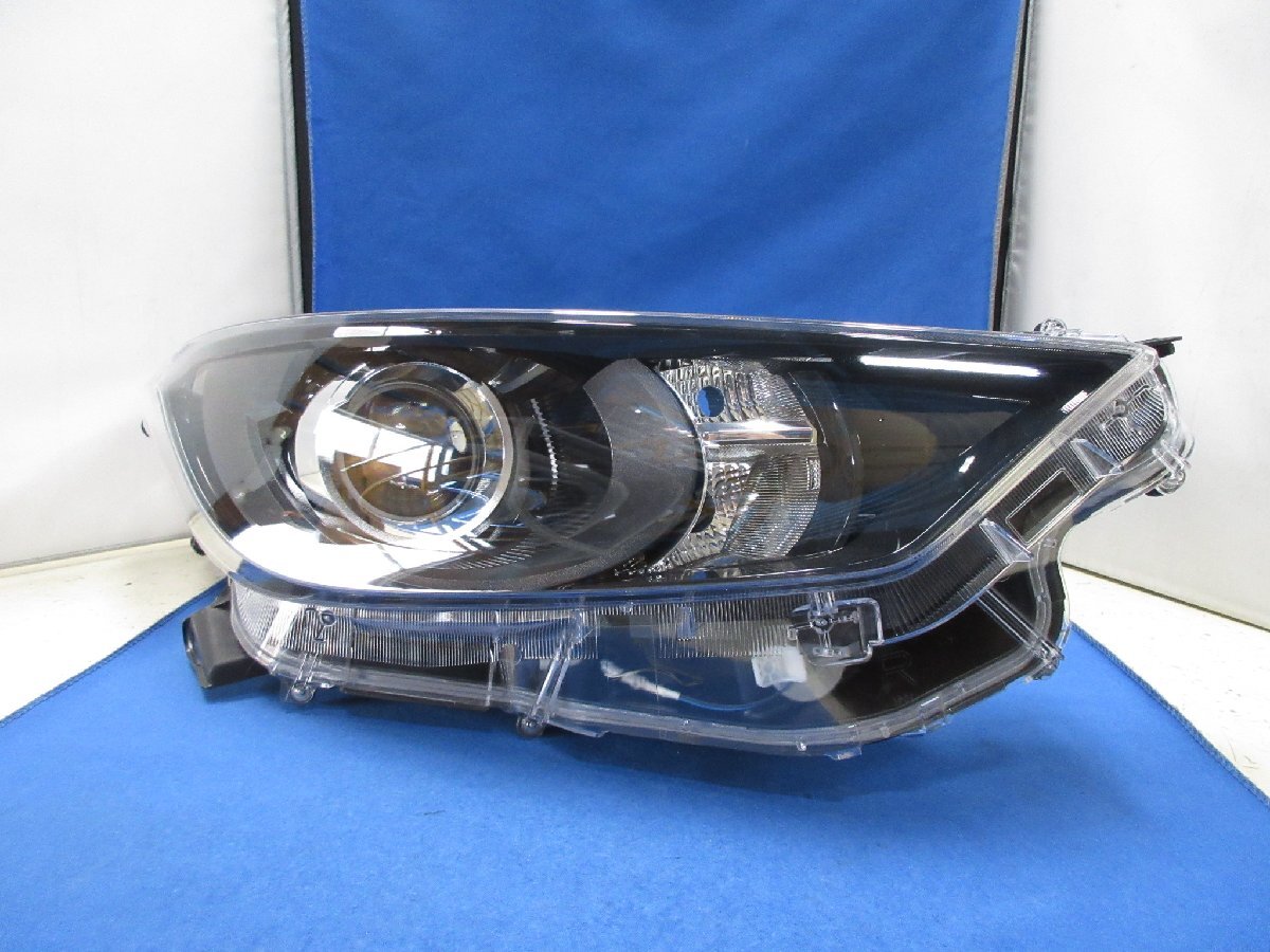 トヨタ ヤリス 純正 右LEDヘッドライト KOITO K0-1 トヨタ ヤリス 純正 右ヘッドライト LED KOITO K0-1 トヨタ ヤリス