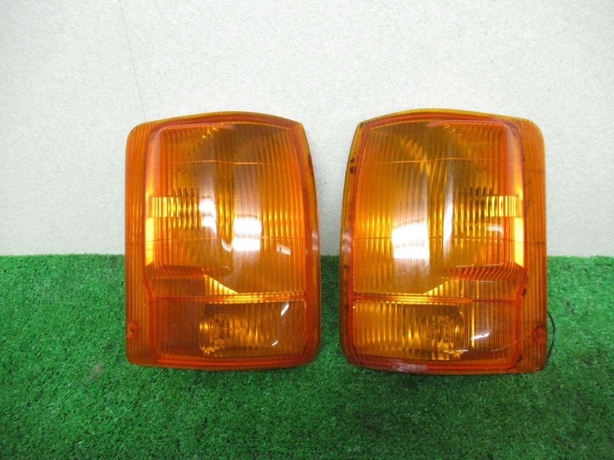 19 サンバー TV1 TV2 ☆ コーナーランプ ウィンカー 左右 TT1 TT2