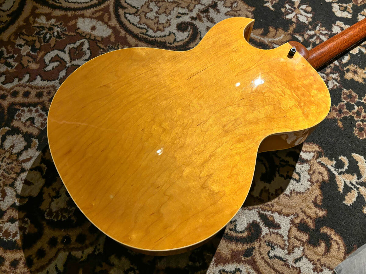 Archtop Tribute アーチトップトリビュート AT102 - 公式通販 Yahoo