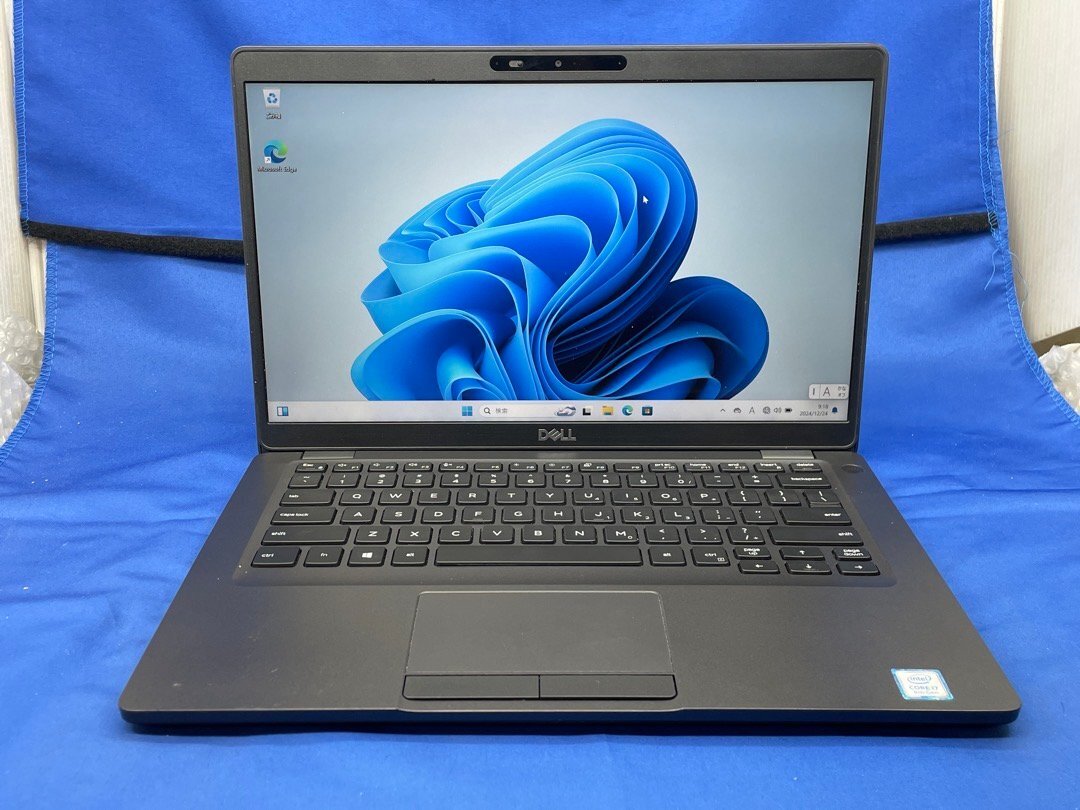 Latitude ⁄ 0 動きますが。だいぶボロです。ジャンク品。 8th メモリ