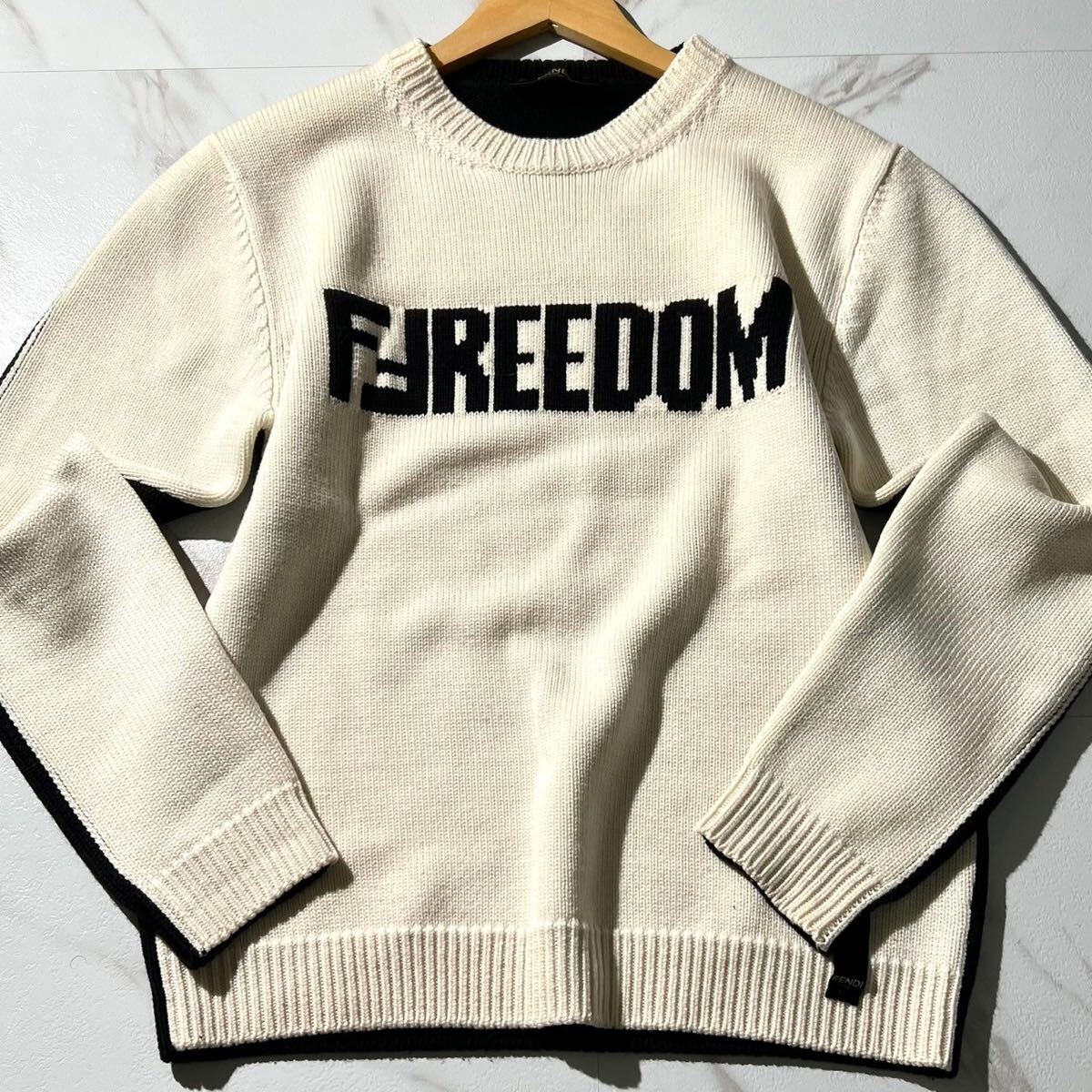 未使用級/Lサイズ FENDI フェンディ ニット セーター プルオーバー