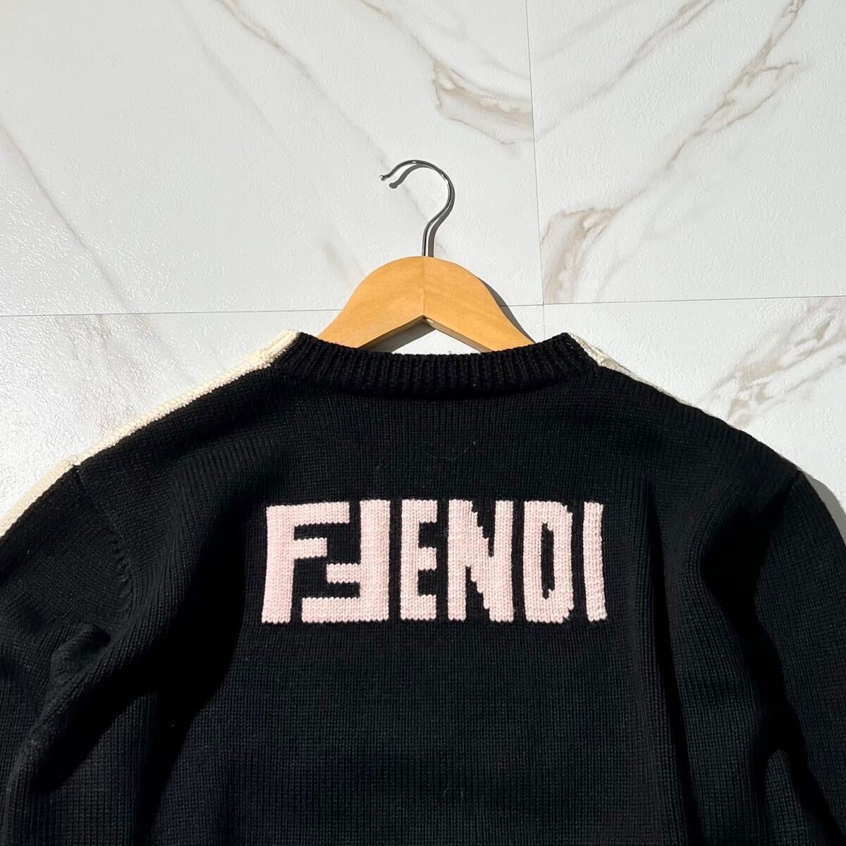 未使用級/Lサイズ FENDI フェンディ ニット セーター プルオーバー