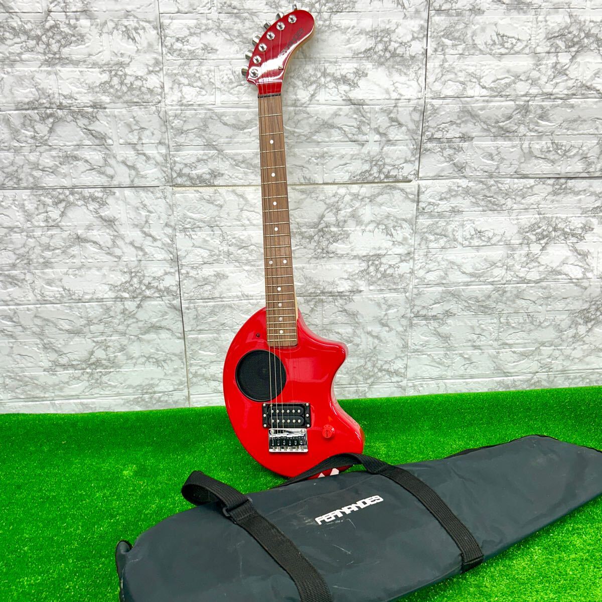 フェルナンデス FERNANDES ZO-3 エレキギター 弦楽器 本体 レッド フェルナンデス FERNANDES ZO-3 エレキギター 弦楽器 本体 レッド