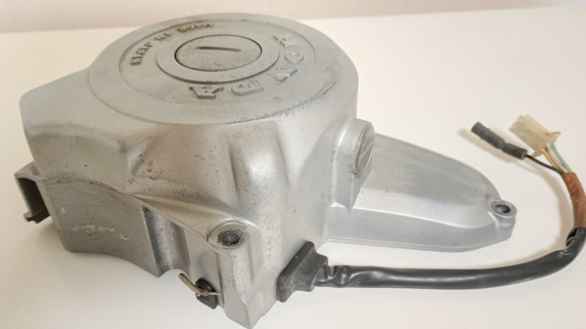 12v HA02E カブ90 キャブ車 ジェネレーター フライホイール ホンダ純正品 実動 ＊ スーパーカブ カブカスタム カブ90 HA02 12V セル カブ70 左側