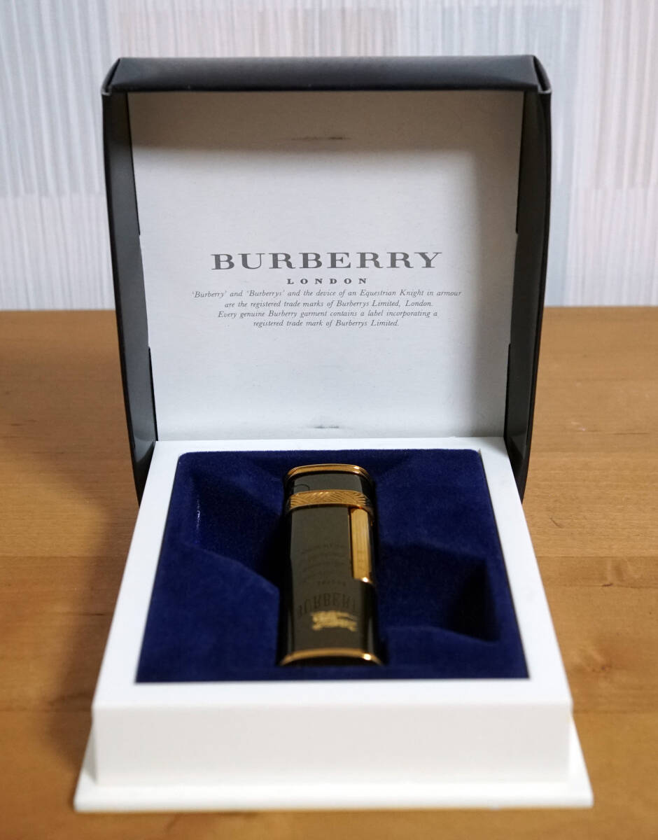 バーバリー BURBERRY ガスライター 未使用 箱付き（ただし傷・へこみ
