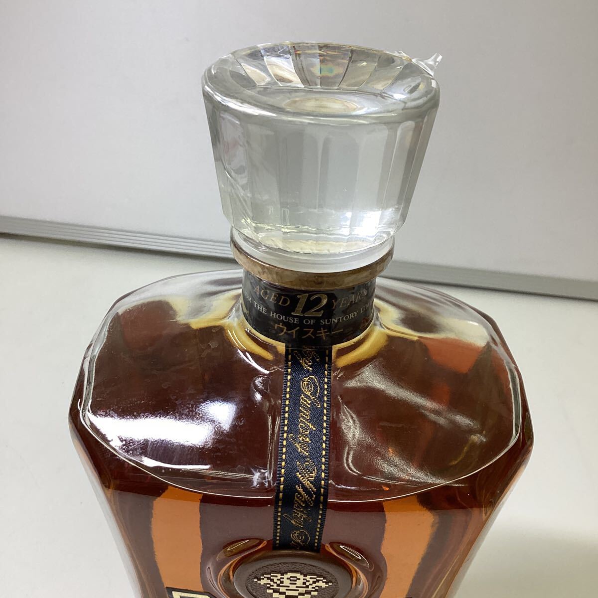 古酒 未開栓 SUNTORY WHISKY CREST AGED12YEARS サントリーウイスキー クレスト 700ml 43% サントリー クレスト CREST 750ml 700ml ☆1円～北海道限定発送古酒・未開栓