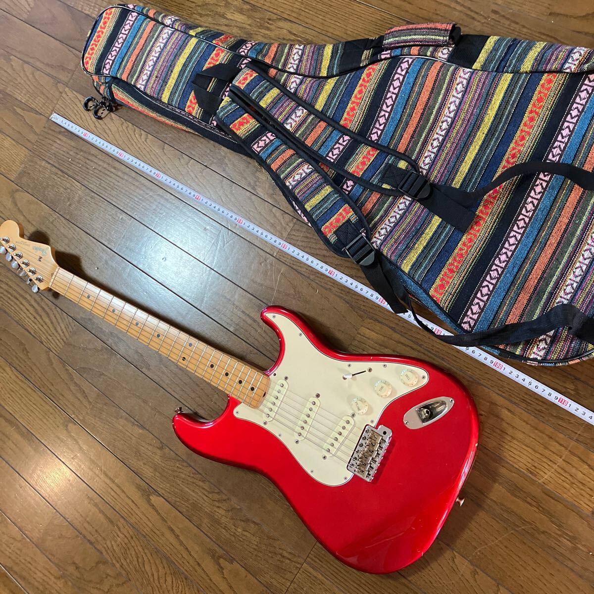 Fender Japan Stratocaster キャンディアップルレッド ジャパン