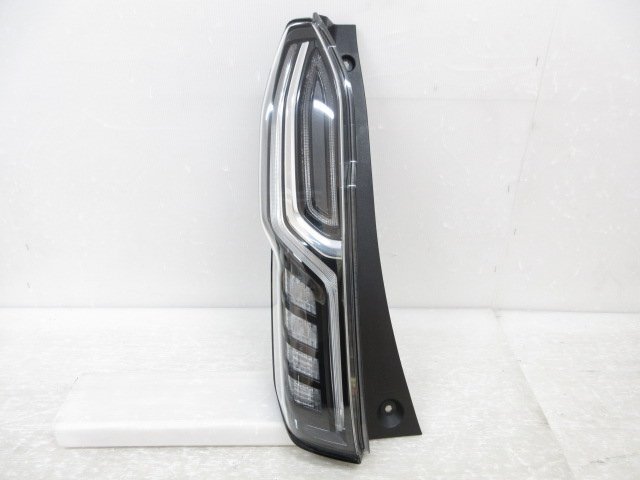 N-BOX JF4 JF3 カスタム 左 NBOX LED テール 4灯化 ホンダ 純正 テール
