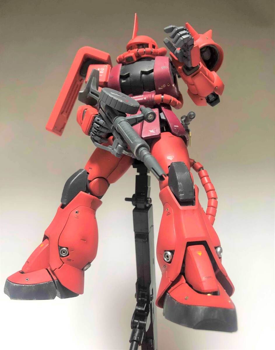 改修塗装済み完成品　MG 1/100 シャア専用ザク Ver.2.0 完成品】MG 1/100 シャア専用ザクVer2，0 塗装済み完成品 【公式通販】
