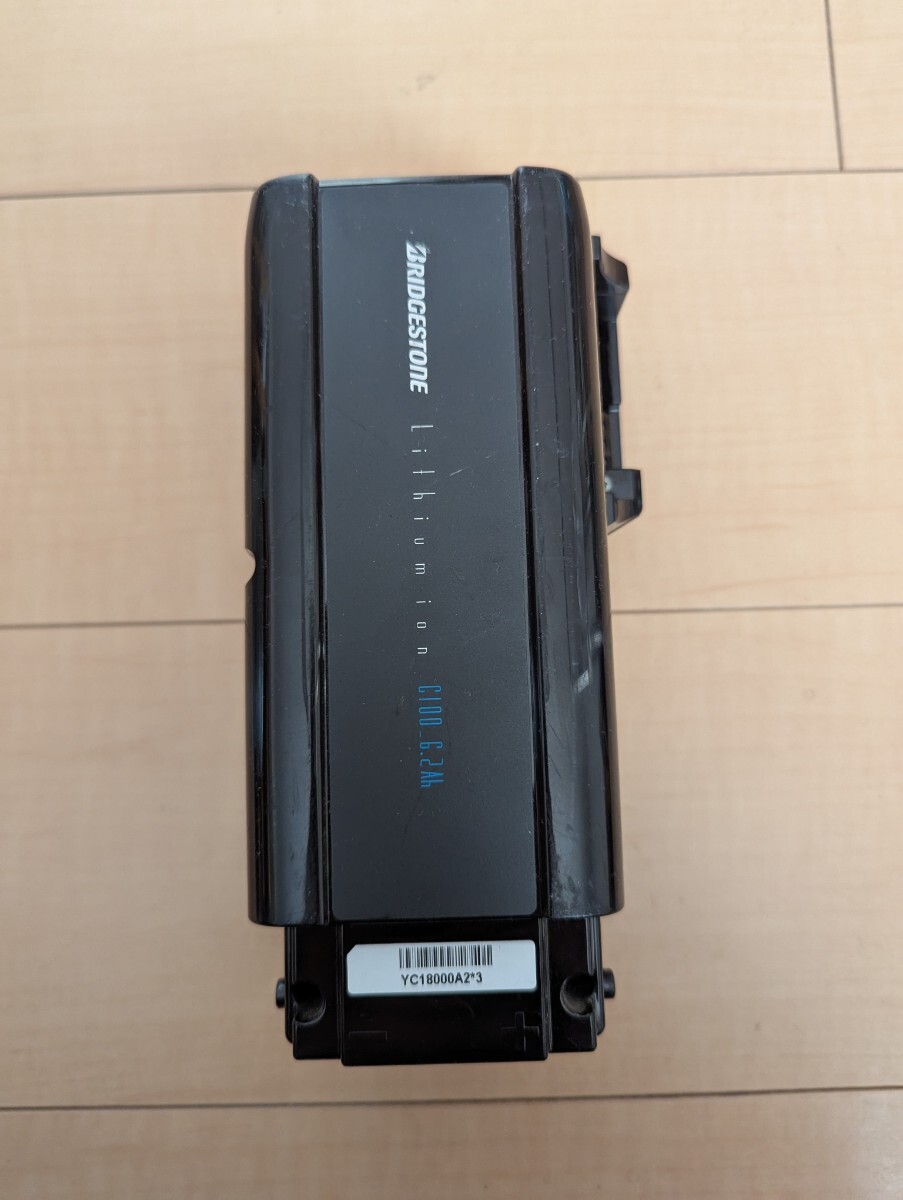 ヤマハ ブリヂストン 電動自転車バッテリー6.2A中古品_4