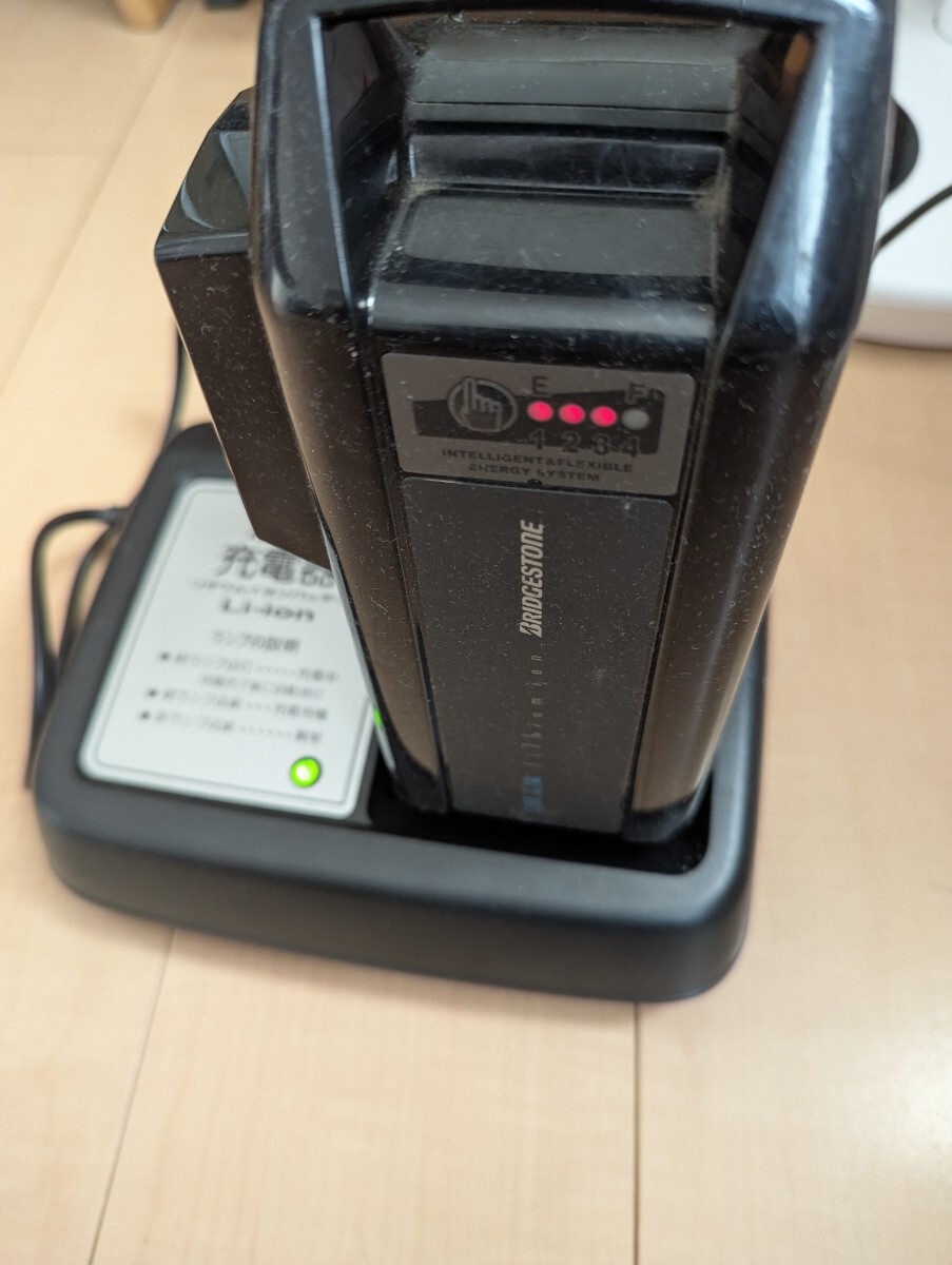 ヤマハ ブリヂストン 電動自転車バッテリー6.2A中古品_7