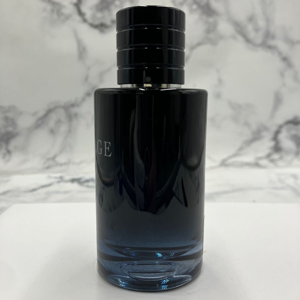 Dior Sauvage Parfum 男性用香水
