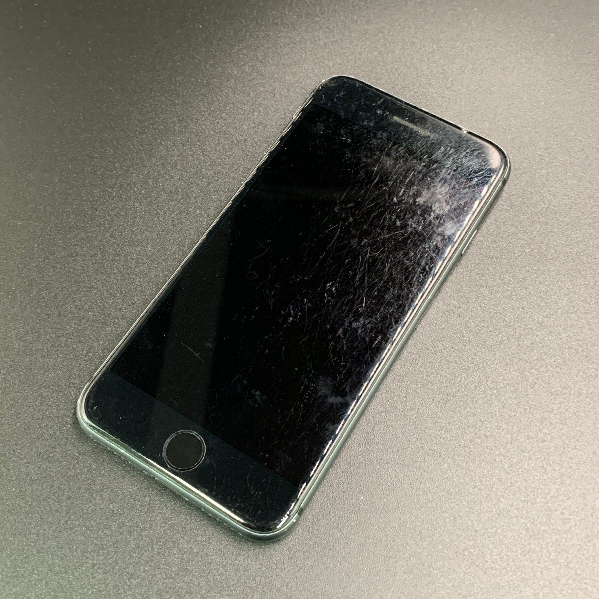 訳アリ品】Apple / iPhone 8 / 64GB / Space Gray / BT 85% / 利用制限