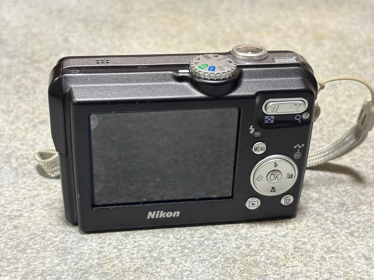 Nikon COOLPIX P1 コンパクトデジタルカメラ 動作確認済み 箱付き 付属