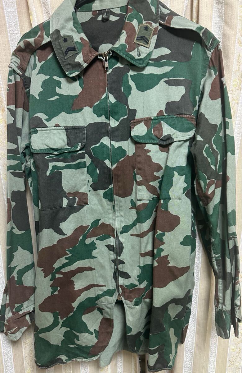 陸上自衛隊 旧迷彩服 特号 階級章付き 共済品 熊笹迷彩 【公式通販】