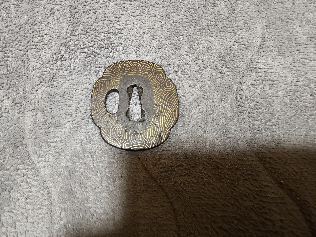 ⑥杢目金象嵌。鉄鍔初心品手入れ要。刀装具 日本刀 拵え 縁頭 柄前 刀