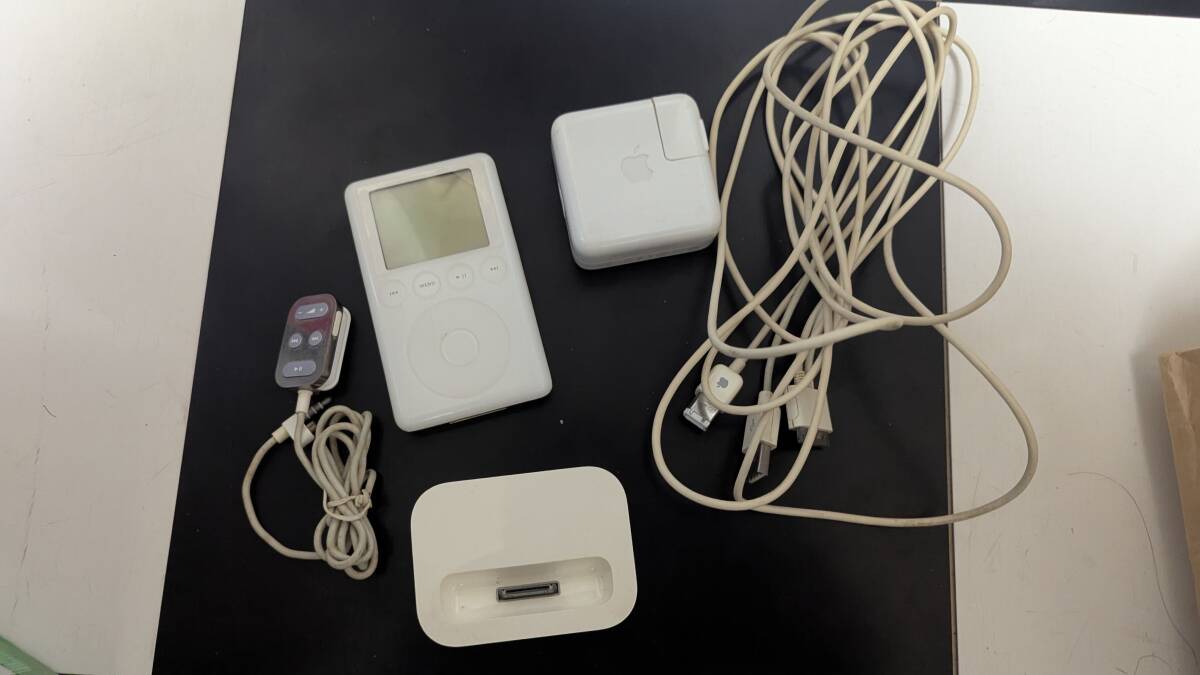 iPod 第3世代 A1040 HDD 20GB 音楽再生確認済み 初期化iTunes同期動作