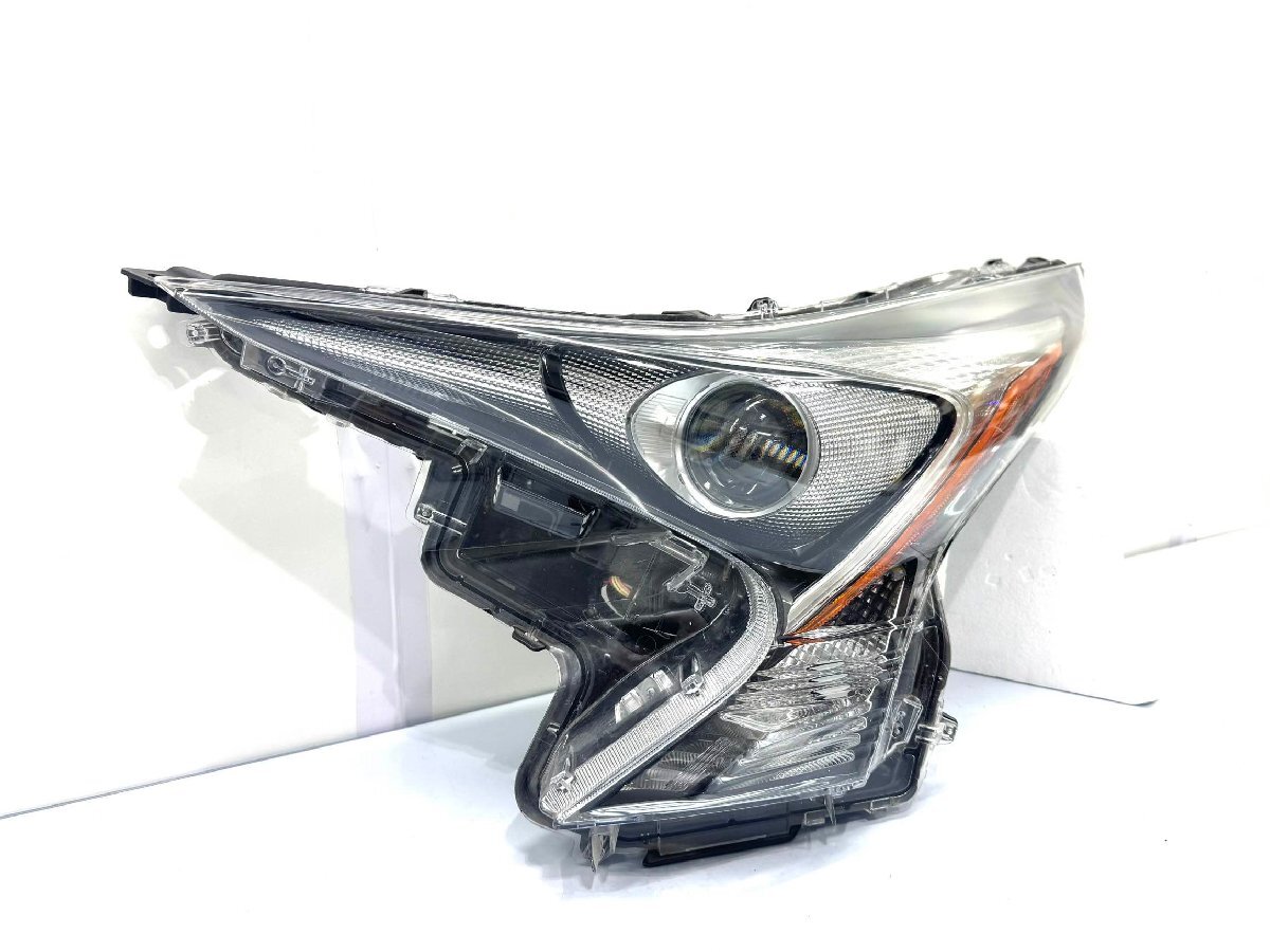 トヨタ プリウス ZVW50 前期 純正 左 LED ヘッドライト KOITO47-75