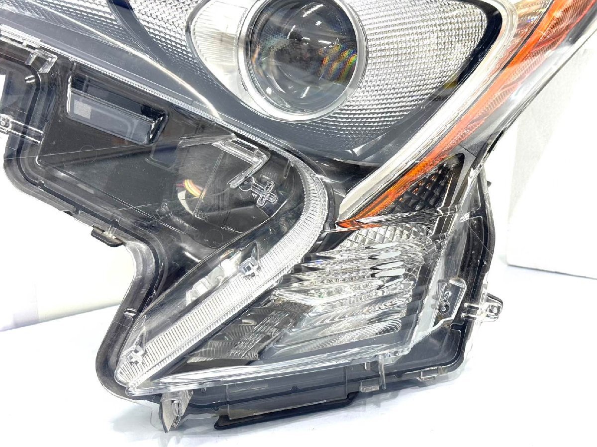 トヨタ プリウス ZVW50 前期 純正 左 LED ヘッドライト KOITO47-75