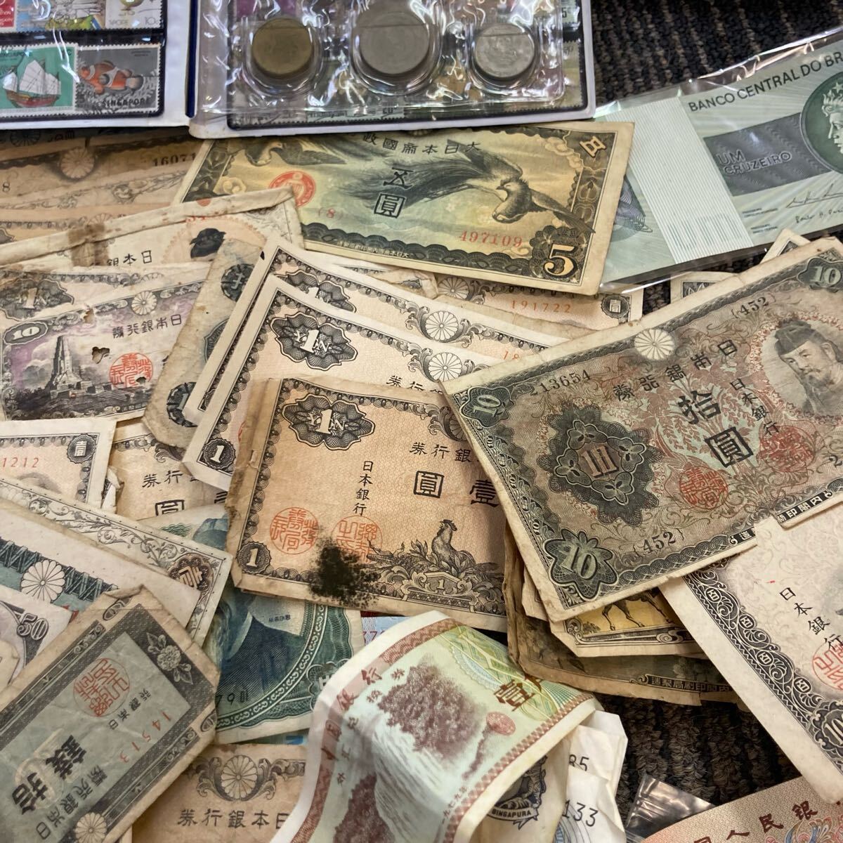 ☆T0212】 海外 日本 古紙幣 古銭 記念硬貨など まとめ 古銭 日本 旧