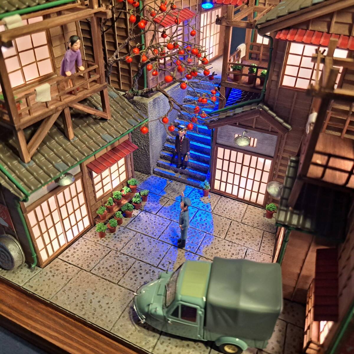 山本高樹の昭和ジオラマ 1/43 「柿の木横丁 電飾ジオラマ」アクリル