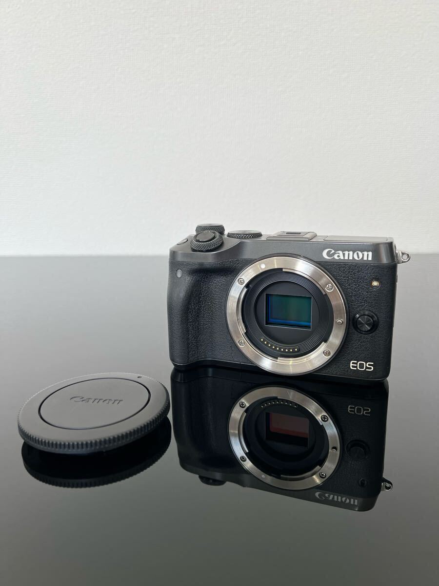 Canon キヤノン EOS M6 ボディ_1
