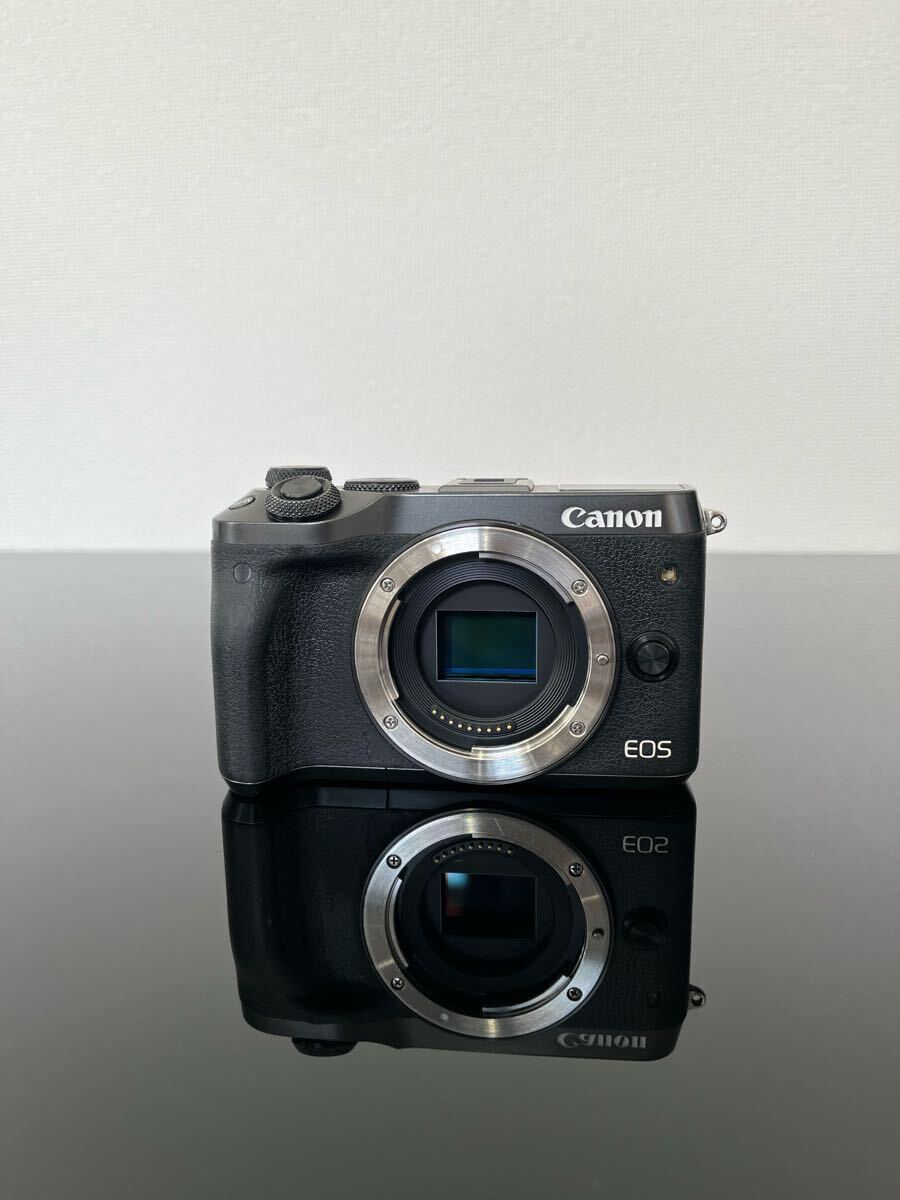 Canon キヤノン EOS M6 ボディ_2